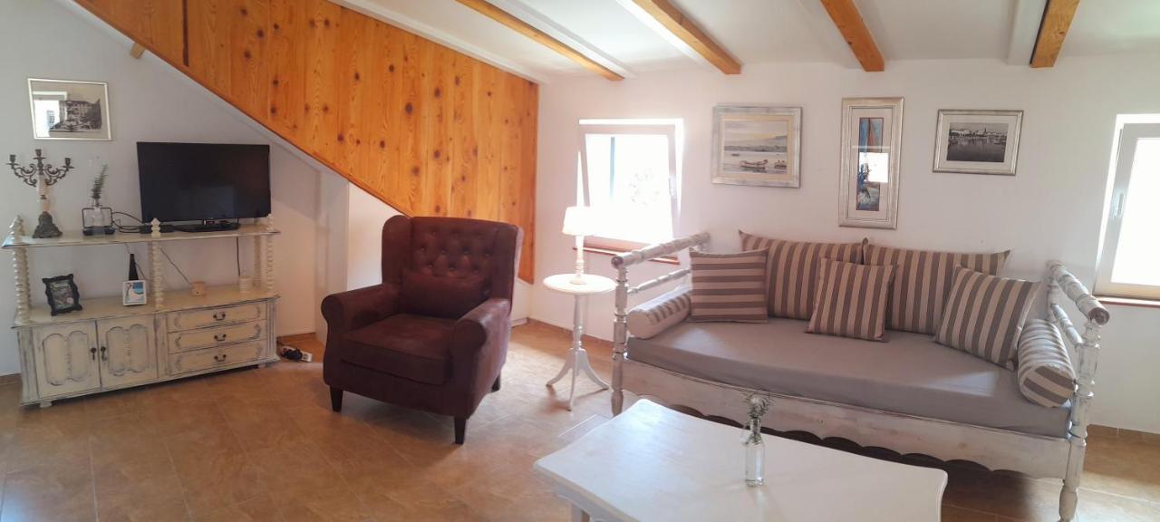 Apartamento Luxury Mansarda Duplex - City Centre - Stone House Split Exterior foto