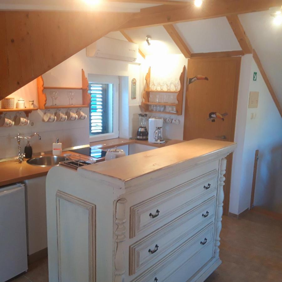 Apartamento Luxury Mansarda Duplex - City Centre - Stone House Split Exterior foto